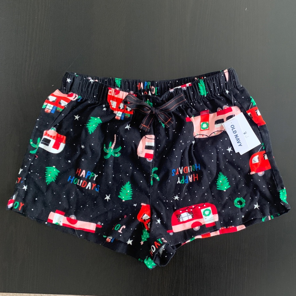 Old Navy Black Holiday Pajama Shorts